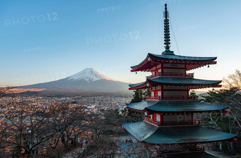 Five-story pagoda of a Shinto Shrine, Chureito Pagoda, with views of Fujiyoshida City and Mount Fuji volcano at sunset, Arakura Fuji Sengen Shrine, Arakurayama Sengen Park, Yamanashi Prefecture, Japan
