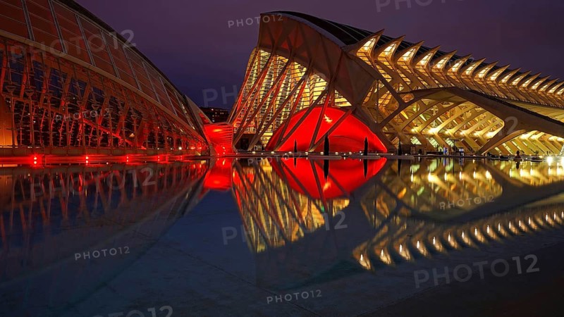 City of Arts and Sciences, Ciudad de las Artes las Siencias, night view, modern architecture, Valencia, Spain