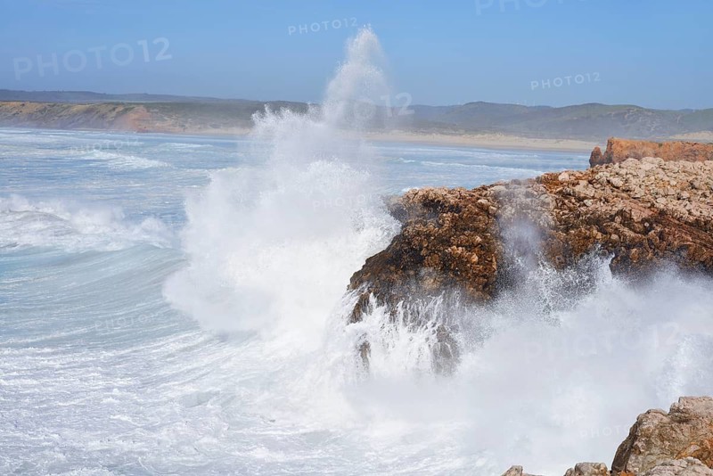 Surf on the Rocky Coast, Carrapateira, Parque Natural do Sudoeste Alentejano e Costa Vicentina, Algarve, Portugal