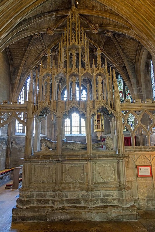 Tomb of Sir Guy de Brien, former abbey church, Tewkesbury, Gloucestershire, England, Great Britain
