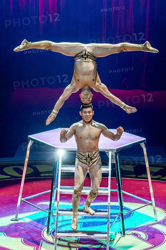 Artists at the 21st Original Roncalli Christmas Circus Berlin in Berlin's Tempodrom on 19.12.2025