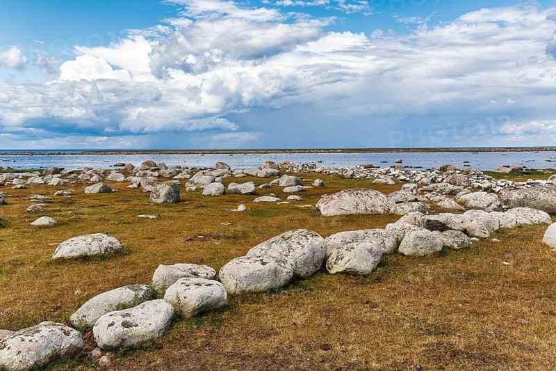 Ottenby nature reserve, extensive coastal landscape, meadows, boulders and old stone wall, UNESCO World Heritage Site, South Öland, Öland island, Kalmar län, Sweden