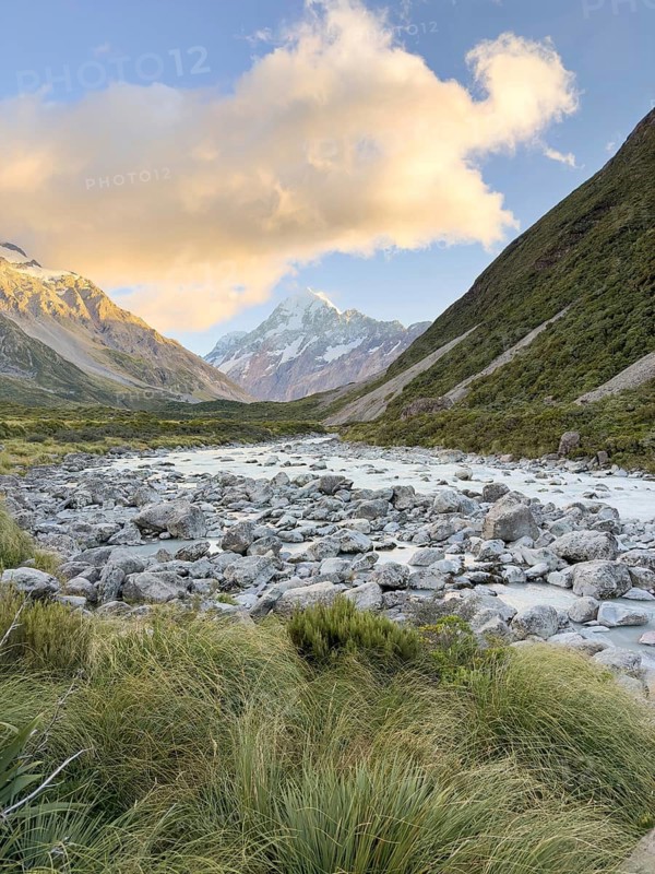 Sunrise on the Hooker Valley Track hiking trail, Mount Cook National Park, South Island, New Zealand, Oceania