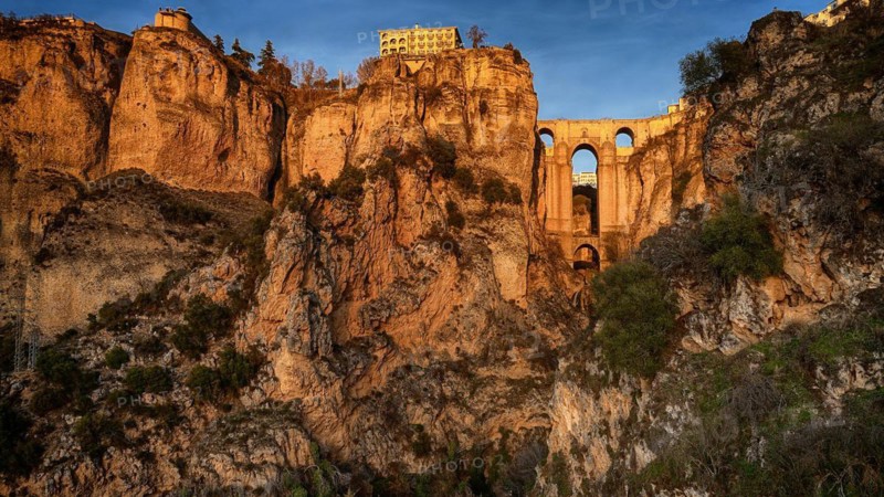 Spain, Andalusia, Malaga, Ronda, Puente Noevo stone bridge, White Villages, Ronda, Spain