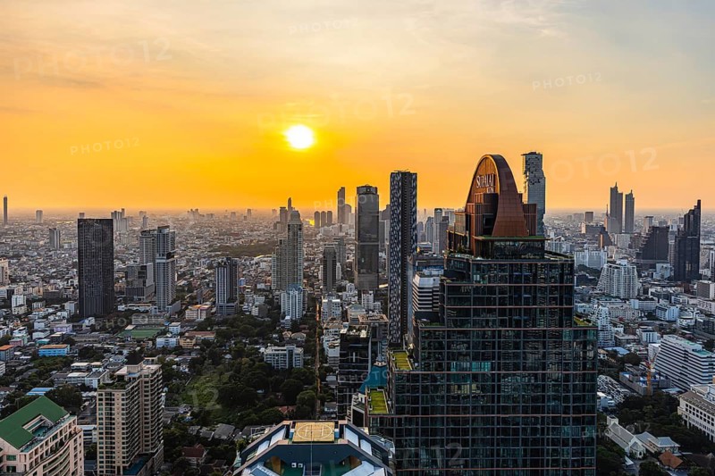 Over the rooftops of Bangkok, sunset, view from the Moon Bar on the roof terrace of the Banyan Tree Hotel, Sathon, Bangkok, Thailand's metropolis, Thailand