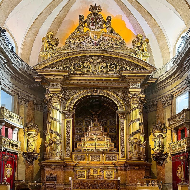 Igreja da Santíssima Trindade, Church of the Holy Trinity, its architect Carlos Amarante is also buried in the church, Porto, Portugal