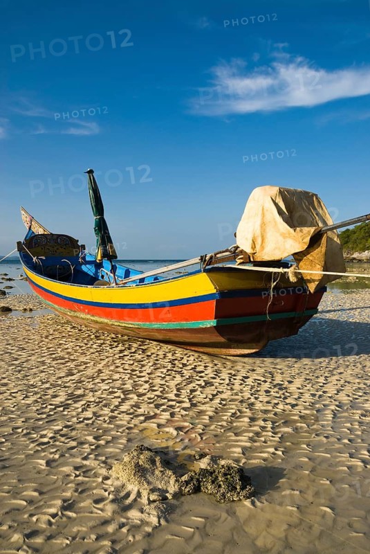 Longtail boat in Siam Bay on Racha Yai Island, Thailand, Asia, Siam, Southeast Asia, longtail boat, boat, boats, fishing, fishing boat