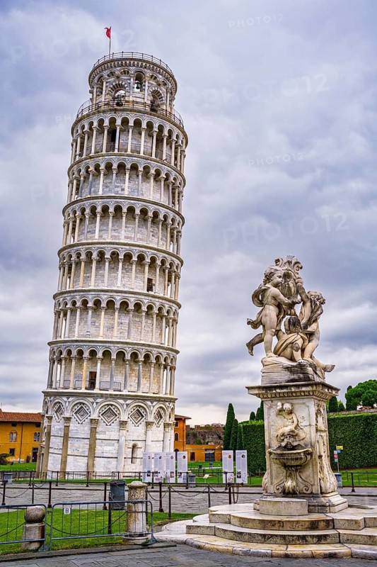 Leaning Tower of Pisa, Tuscany, Italy