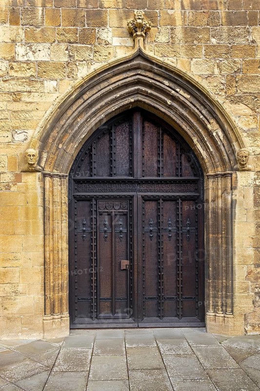 Door, former abbey church, Tewkesbury, Gloucestershire, England, Great Britain