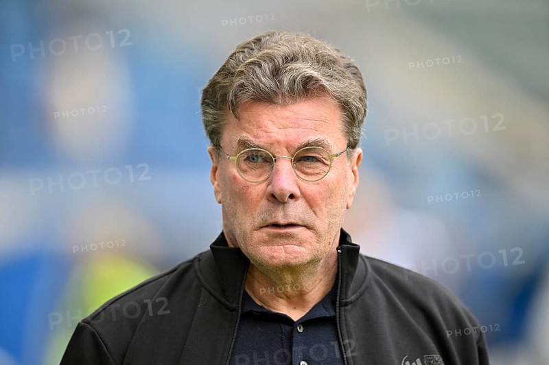 Coach coach Dieter Hecking VfL Wolfsburg portrait soccer Bundesliga, PreZero Arena, Sinsheim, Baden-Württemberg, Germany
