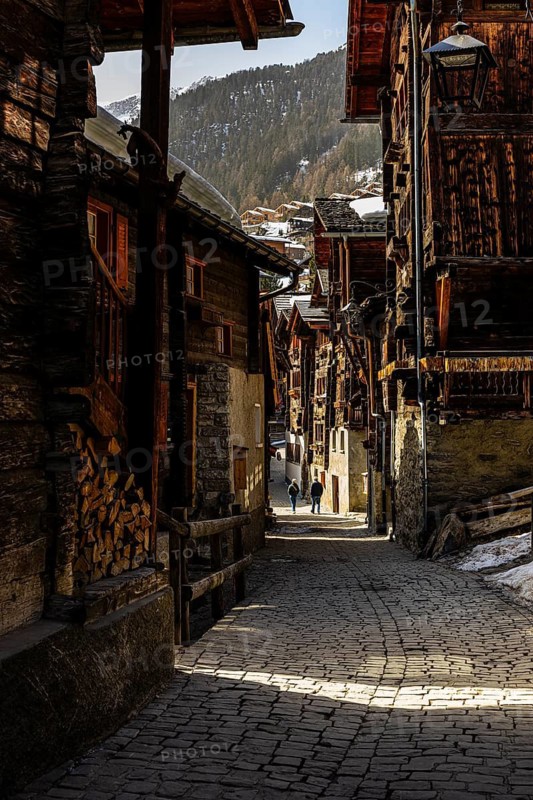 Old Farmhouses in Rue du Village, Historic Town Center, Grimentz, Val d'Anniviers, Valais Alps, Canton of Valais, Switzerland