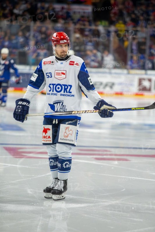 Alex Trivellato (53, Schwenninger Wild Wings) at the away game on match day 50 of the 2023/2024 DEL (German Ice Hockey League) season at Adler Mannheim