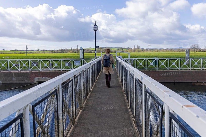 Footbridge at Abbey Mill, Fletcher's Mill, River Avon, Tewkesbury, Gloucestershire, England, Great Britain