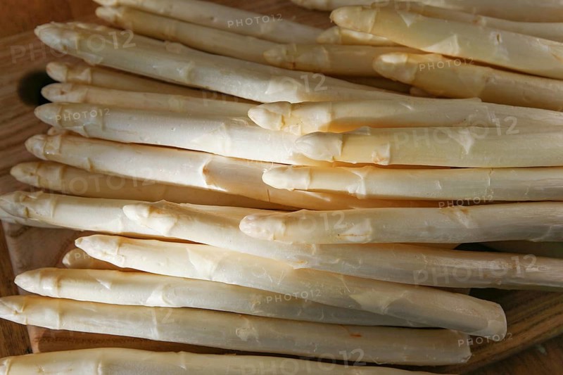 Vegetarian cuisine, asparagus (Asparagus), vegetables, white asparagus, healthy, food photography, studio, Germany