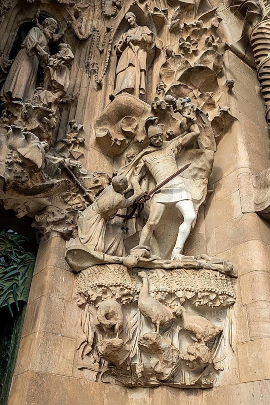Detail on the birth façade of the Sagrada Familia, Church of the Atonement of the Holy Family, by Antoni Gaudí, Barcelona, Catalonia, Spain