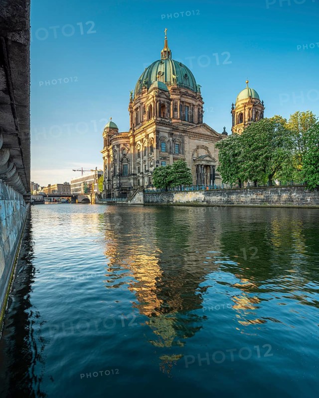 The Berlin Cathedral is reflected in the Spree, Berlin-Mitte, Berlin, Germany