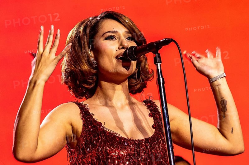 RAYE live on This Tour May Contain New Music at Berlin's Uber Arena on 24.01.2026