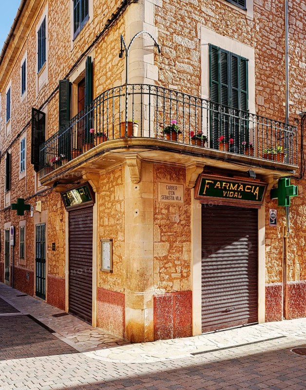 Architecture in the old town of Santanyi, Majorca, Balearic Islands, Spain