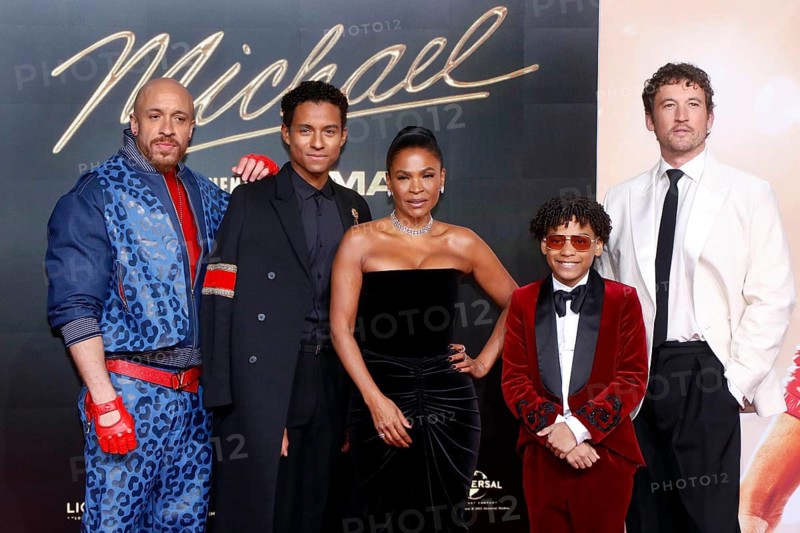 KeiLyn Durrel Jones, Jaafar Jackson, Nia Long, Juliano Valdi and Miles Teller at the world premiere of the movie Michael on Uber Platz in Berlin on 10.04.2026