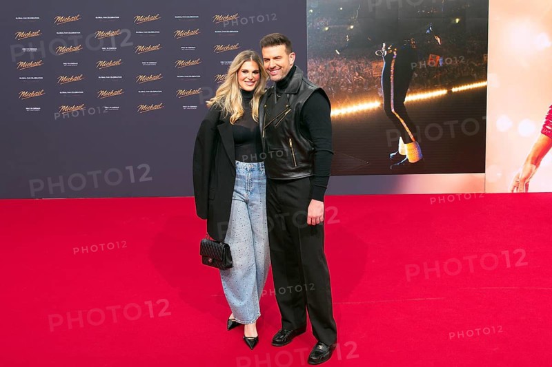 Jay Khan and accompaniment, MICHAEL, International Premiere and Global Fan Celebration, Uber Platz, Berlin, 10.04.2026