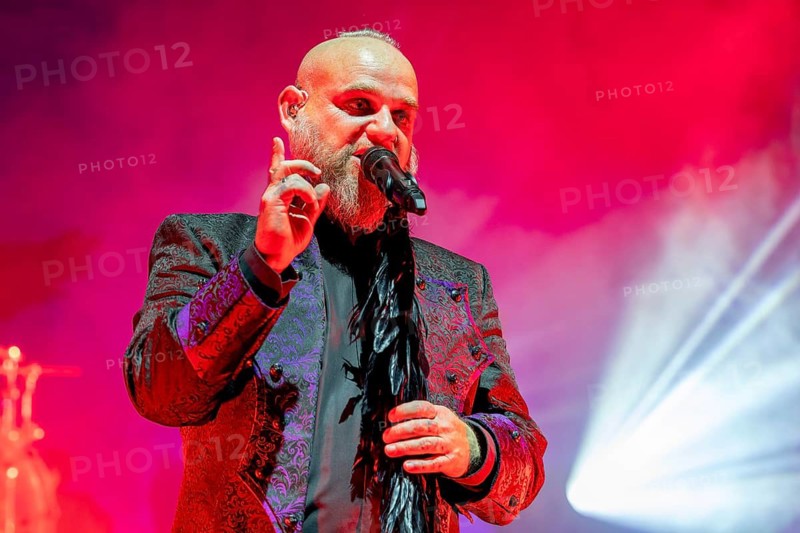 Martin Engler, Singer, Mono Inc., Dark-Rock Band, D, live on Live 2025 Tour at Columbiahalle Berlin on 10 October 2025