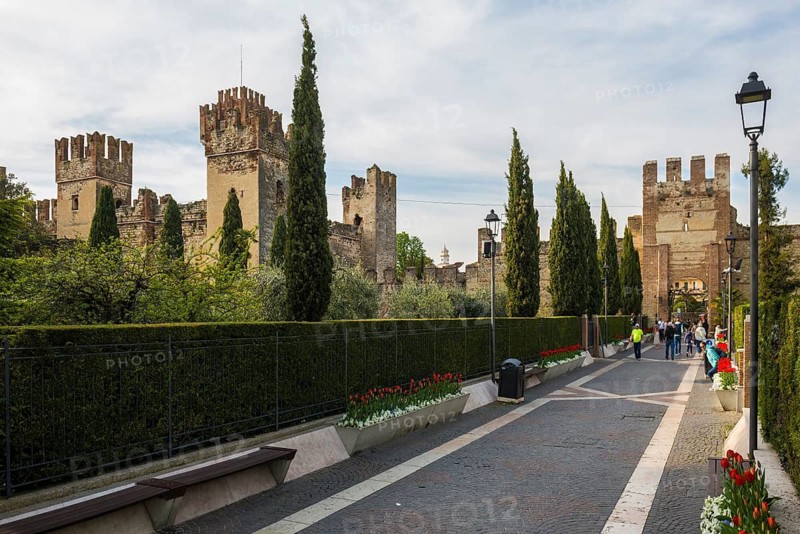 Castello Scaligero, Scaliger Castle, Lazise, Lake Garda, Verona Province, Veneto Region, Italy