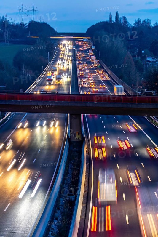 Motorway A3 between Düsseldorf and Leverkusen, near Erkrath, freeing of the hard shoulder during heavy traffic, camera monitoring