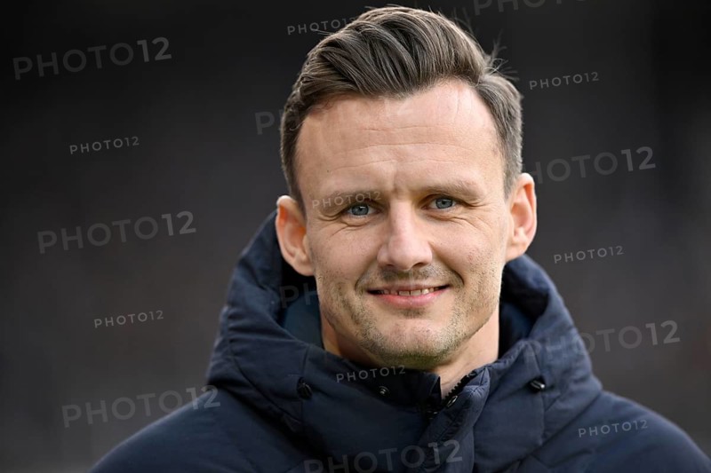 Claus Costa Director Professional Football Hamburger SV HSV Portrait Smiles Football Bundesliga, Voith-Arena, Heidenheim, Baden-Württemberg, Germany