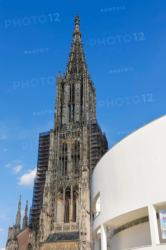 Ulm Cathedral, west tower, Cathedral of Our Lady in Ulm, Gothic architectural style, sacred building, Protestant church, scaffolding, renovation, construction site, right Town Hall, Ulm, Baden-Württemberg, Germany