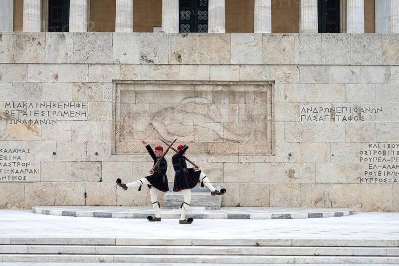 Athens, Greece. April 24th 2025. Changing of the Evzones Military Guard at the Tomb of the Unknown Soldier in front of the Hellenic Parliament, Athens