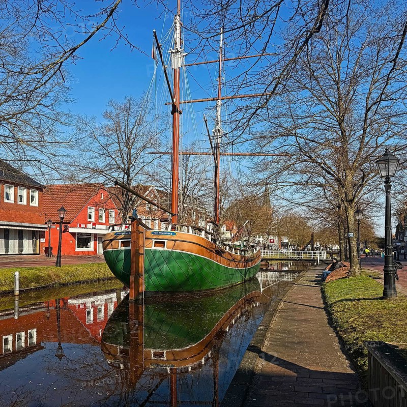 Open-air shipping museum on the main canal with the museum ship Kuff Margaretha von Papenburg, Emsland, Lower Saxony, Germany