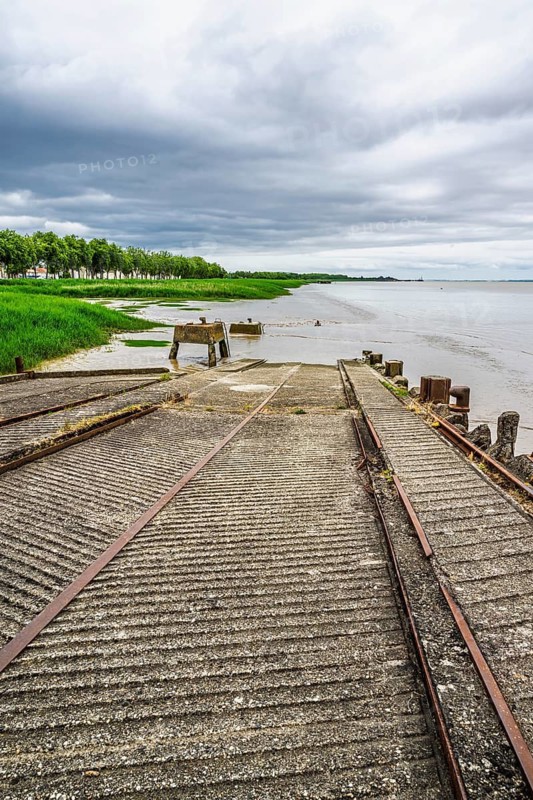 Pauillac, Gironde Estuary, Bordeaux, Gironde, Nouvelle-Aquitaine, France