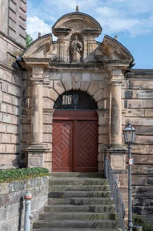 Entrance portal of the former Langheimer Hof, former monastery courtyard of the Cistercians, today the seat of the Academy for New Media, Rentamtsgäßchen 2, Kulmbach, Upper Franconia, Bavaria, Germany