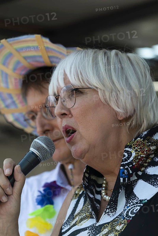 Claudia Benedikta Roth, German politician (Bündnis 90 Die Grünen), CSD, Cologne, North Rhine-Westphalia, Germany