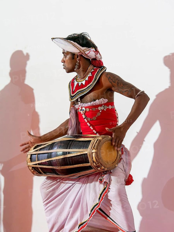 Dancers and drummers, Oak-Ray dance, Sri Lanka