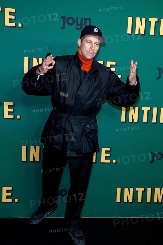 Marc Hosemann at the premiere of season 2 of the JOYN series Intimate at the Zoo Palast in Berlin on 1 April 2025
