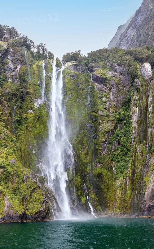 Stirling Falls, Milford Sound, Fiordland National Park, Neuseeland