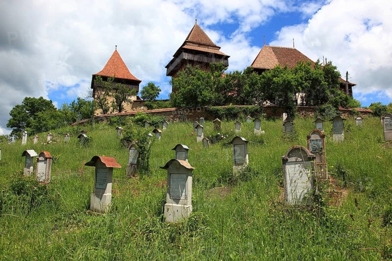 Romania, the fortified church and cemetery of Viscri, German German Weisskirch a town in the district of Brasov, Transylvania, UNESCO World Heritage Site