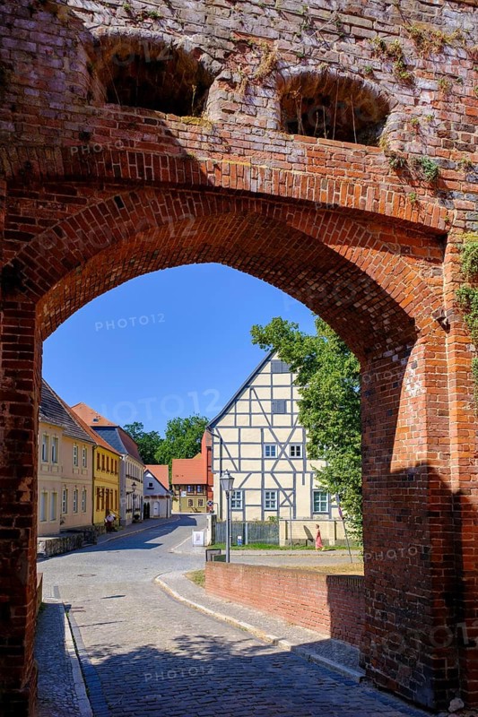 Castle gate and old town centre of Tangermünde, on the Elbe, Altmark, Saxony-Anhalt, Germany