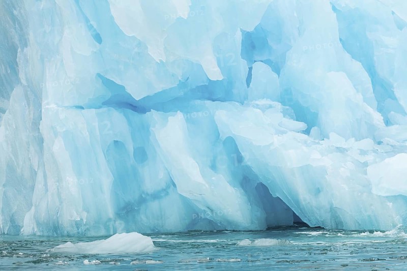 Iceberg, blue glacier ice, Smeerenburgbreen, Scandinavia, Spitsbergen