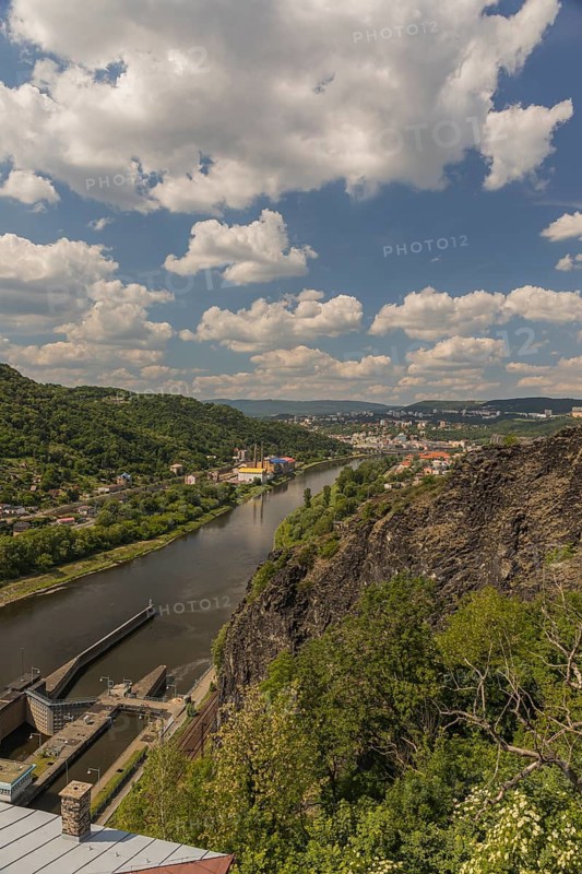 Strekov Castle (German: Schreckenstein) is perched atop a cliff above the River Elbe, near the city of Ustí nad Labem in the Czech Republic