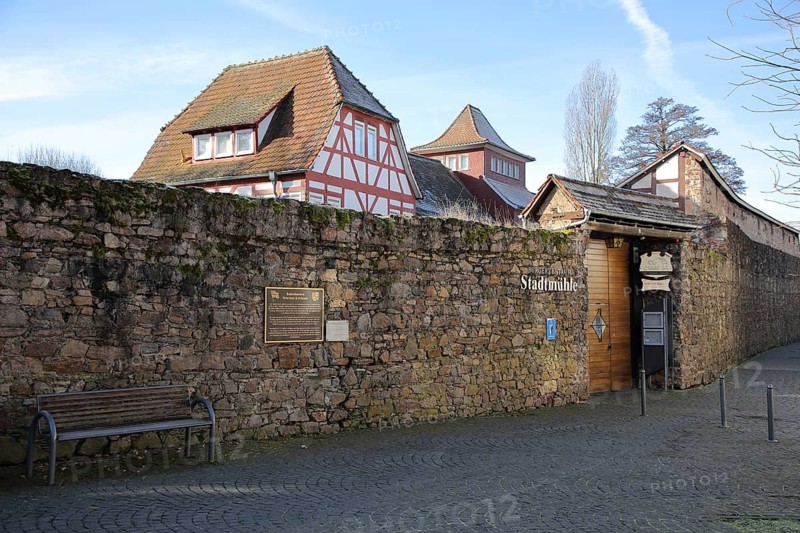 City mill with historic city wall, Babenhausen, Hesse, Germany