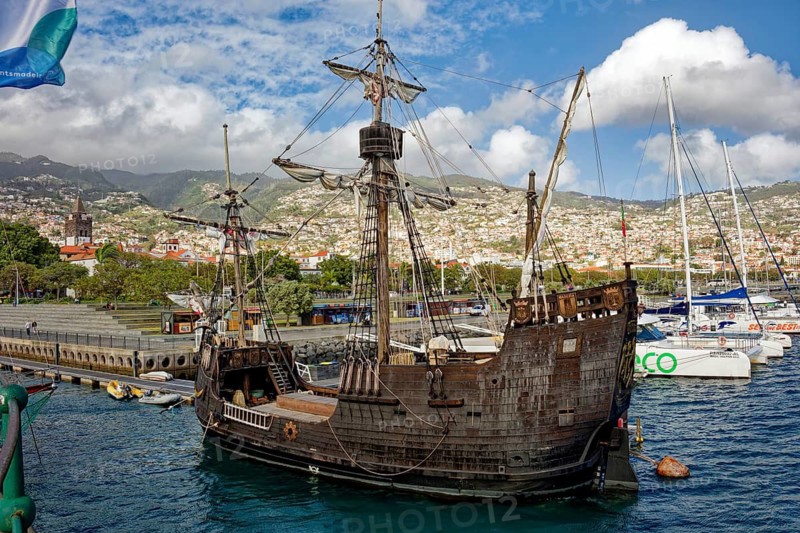 Excursion boat in the style of a caravel in the harbour of Funchal, Funchal, Madeira, Portugal