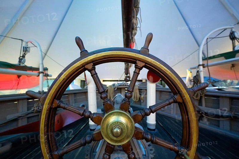 Rudder system, steering wheel, upper deck, historic polar research ship Fram by Fridtjof Nansen and Roald Amundsen, Fram Museum, Fram Museum (Museum of Polar Expeditions), Bygdøy Museum Island, Oslo, Norway