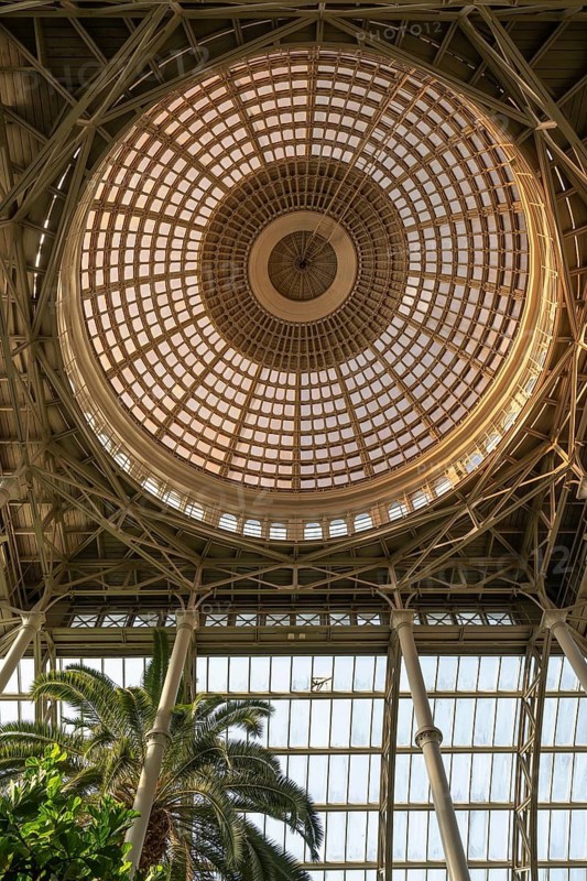 Central hall with dome, palm garden, Ny Carlsberg Glyptotek or New Carlsberg Glyptothek, art museum for sculpture and painting, architects Vilhelm Dahlerup and Hack Kampmann, Copenhagen, Denmark