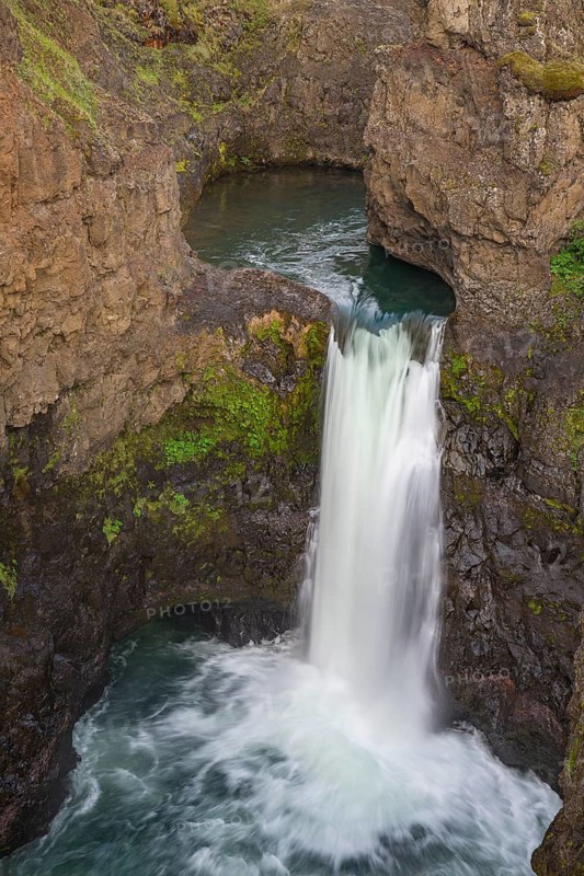 The Kolufossar waterfalls of the river Vididalsa consists of 3 falls the upper fall Efrifoss, in the middle Kolufoss and the lower fall Nedri-Kolufoss. Located in NW Iceland