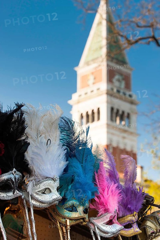 Masks for the Venetian Carnival, Venetian, custom, carnival mask, festival, souvenir, tradition, souvenir, fantasy, disguise, culture, costume, hide, conceal, colourful, stall, masquerade, trader, headdress, mysterious, mysticism, city trip, holiday, travel, tourism, lagoon city, historic, history, historical, famous, attraction, sightseeing, world heritage, UNESCO, culture, honeymoon, Middle Ages, Venice, Italy