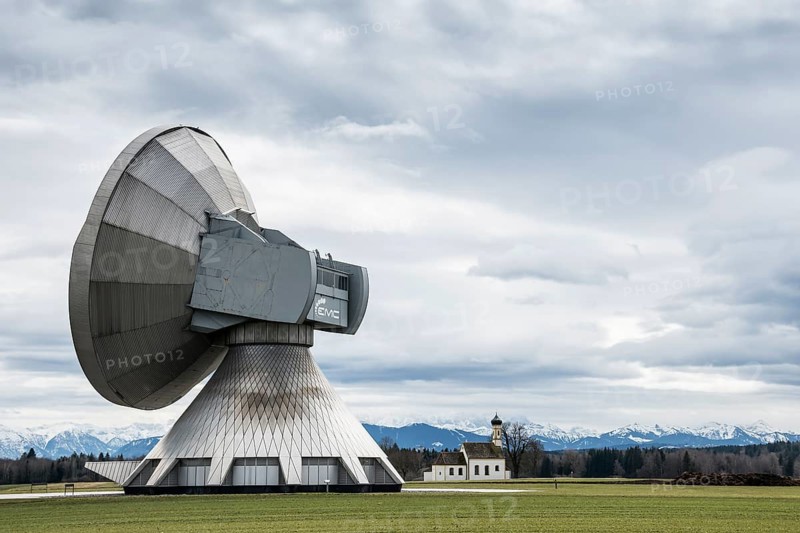 Radarstation, antennas der earth station Raisting, St. Johann Kapelle, Upper Bavaria, Bavaria, Germany