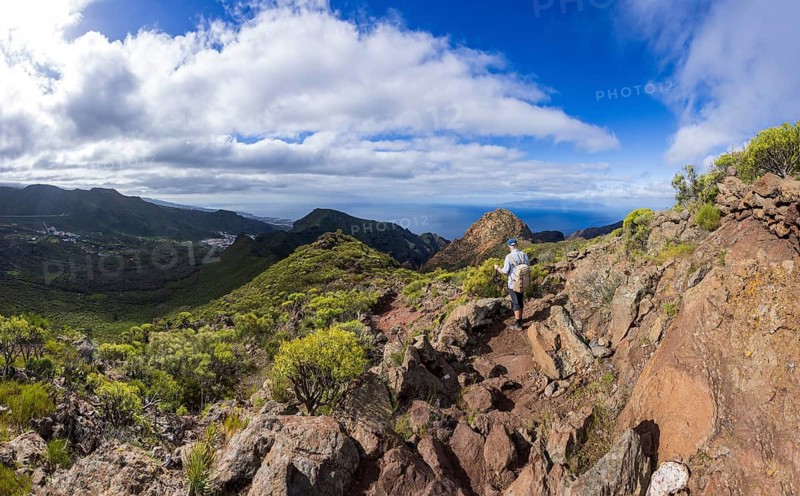 Mountain landscape, mountain hiking, hikers with view to Risco Blanco, El Molledo, Tenerife, Canary Islands, Atlantic Ocean, Spain