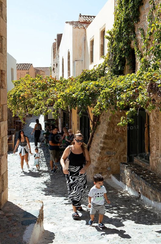 Tourist alley in the Byzantine castle town of Monemvasia, Monemvassia, Monemwassia, Monembasia, in the Myrtoan Sea, Laconia, Peloponnese, Greece